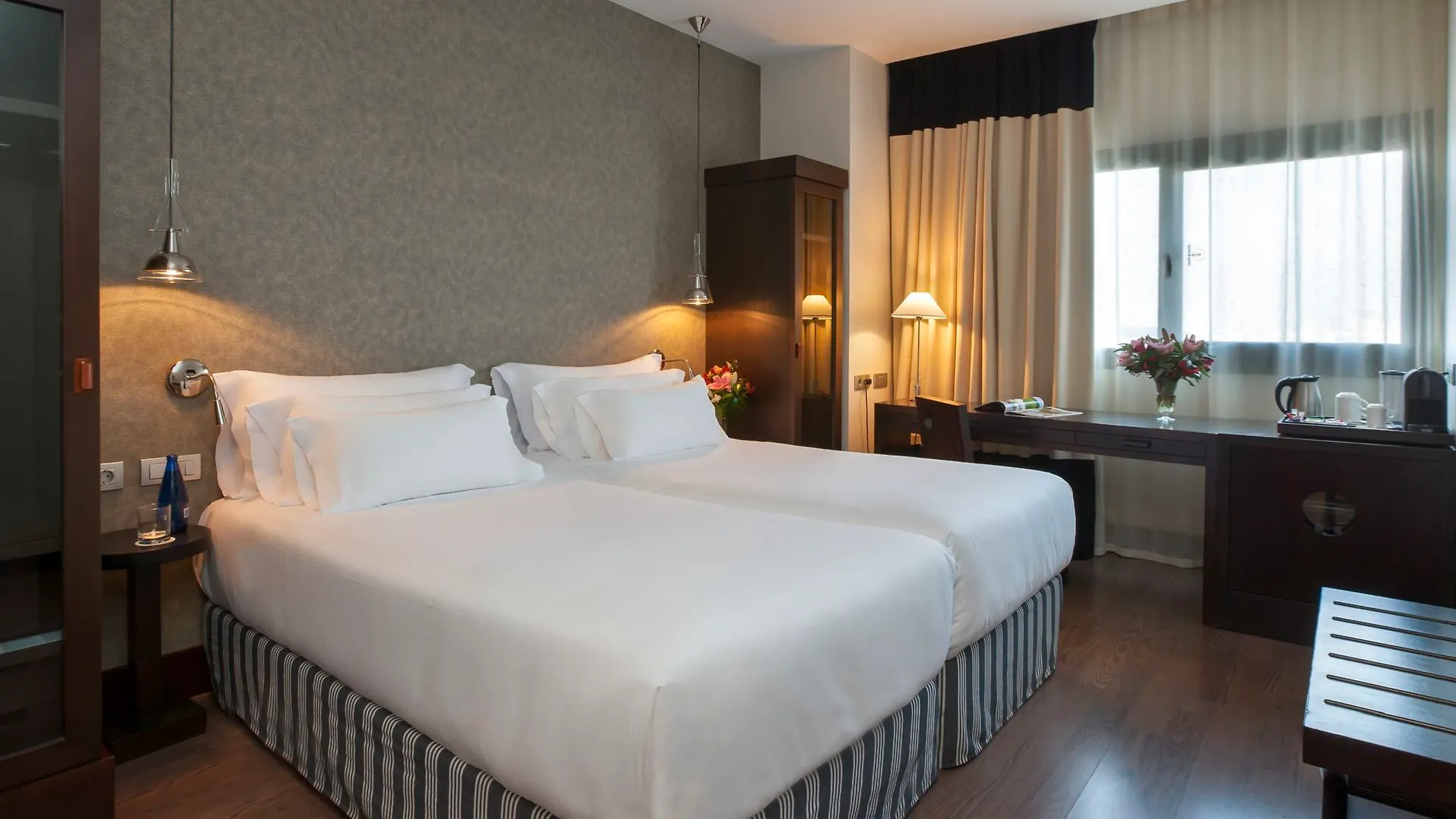 Nh Collection Sevilla 4*, Seville